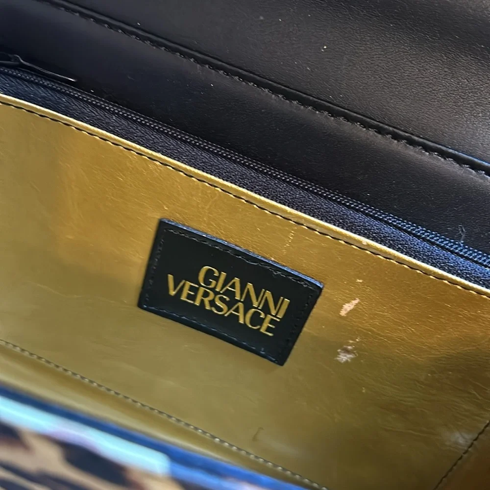 Versace Baroque Kelly Yellow and Black Top Handle Bag- Gorgeous! - Picture 10 of 12